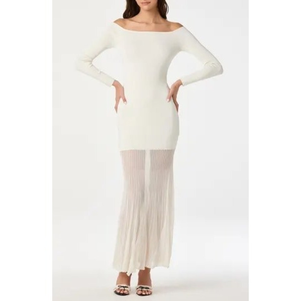 ASTR The Label Cream Knit Off The Shoulder Maxi Dress Pleated Sheer Skirt Small